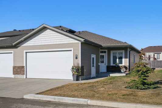 100 Brooklyn Ln 4, Warman