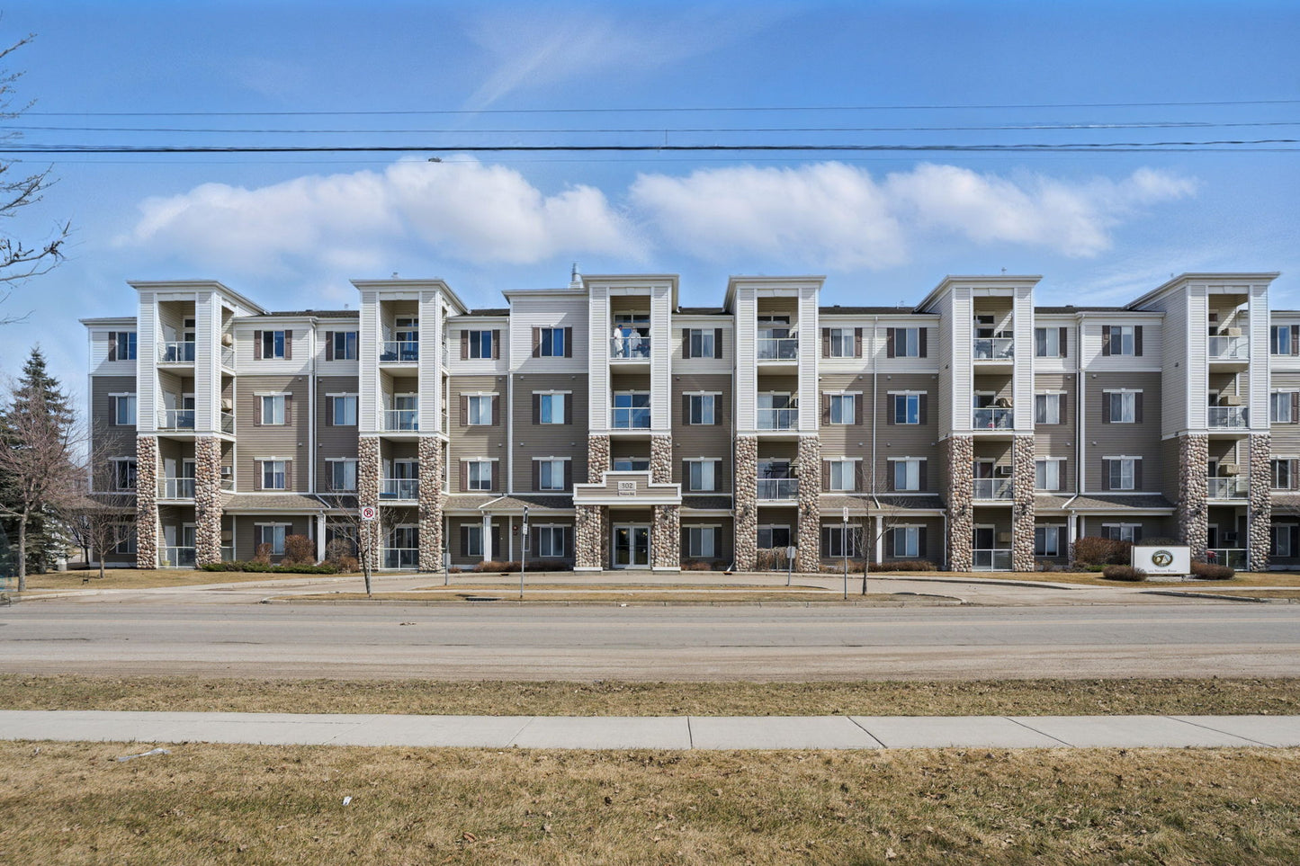 302 Nelson Rd