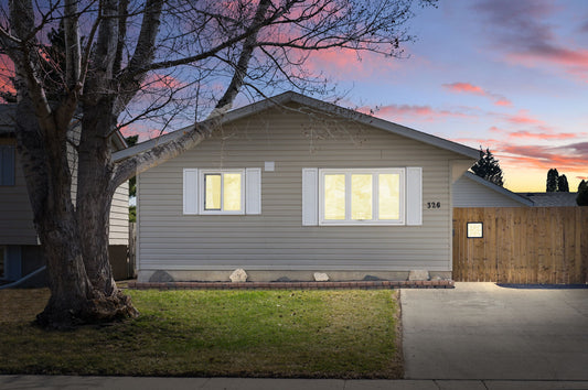 326 Vanier Crescent
